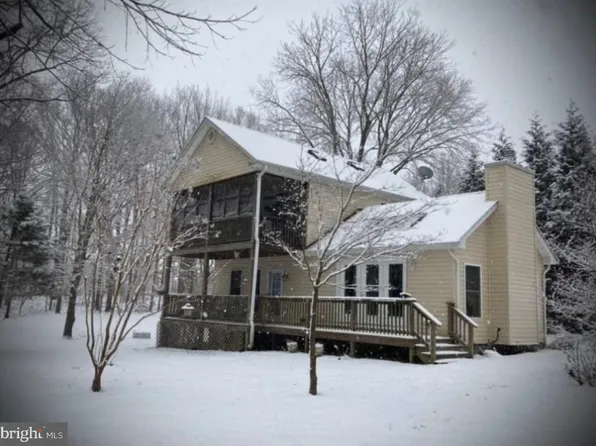 9041 S Bayview Dr, Chestertown, MD 21620