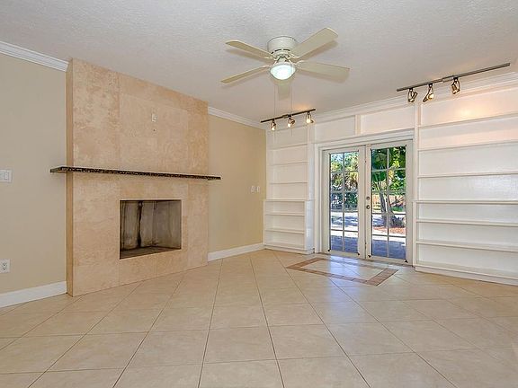5th image of 1217 NW 7th Ave