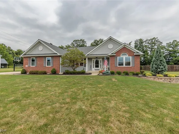 10824 Bridle Path, Columbia Station, OH 44028
