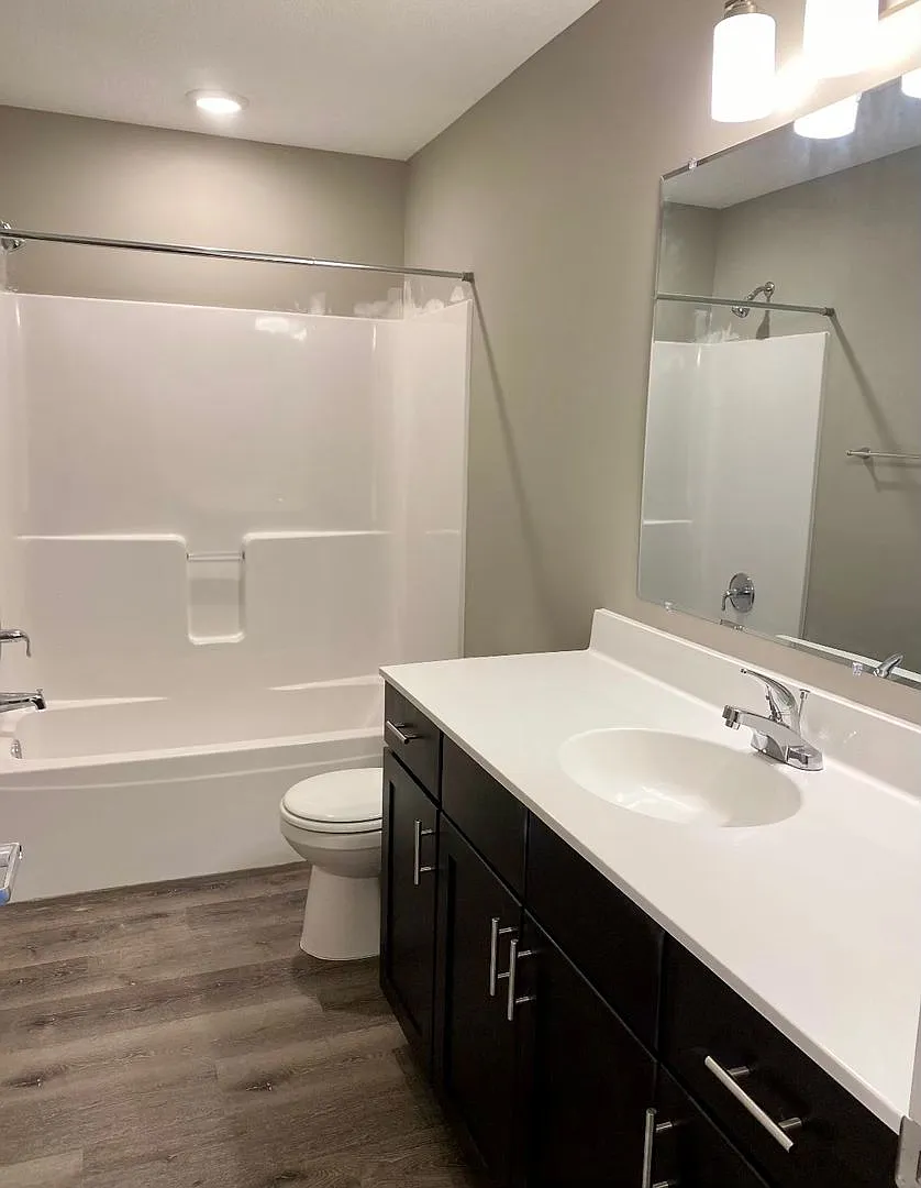 Watkins Apartments — Photo 4