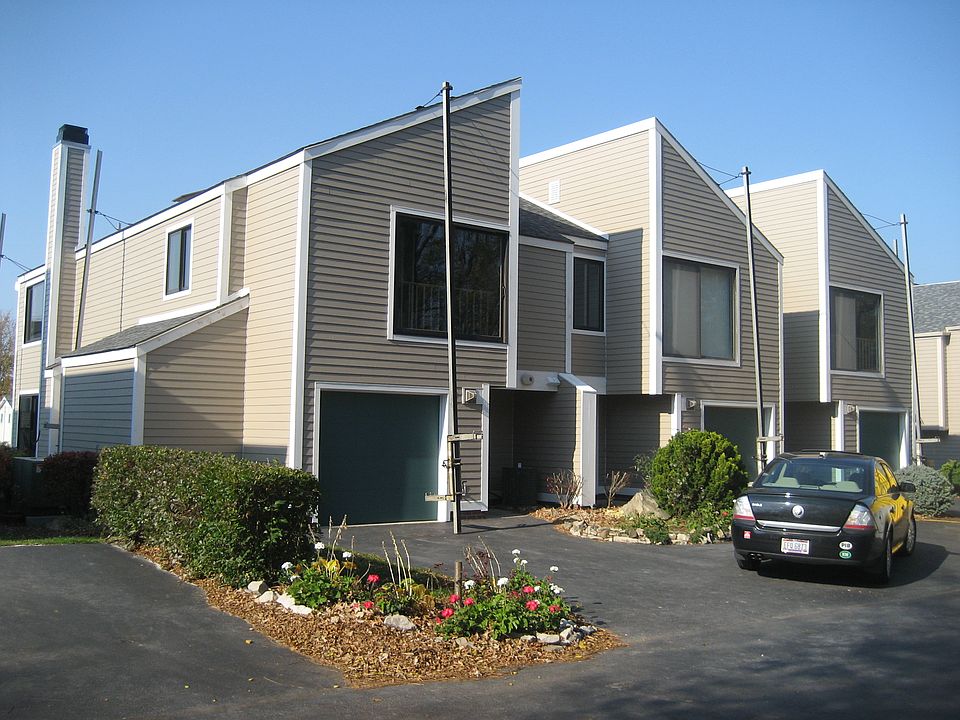 1st image of 476 Parkside Dr