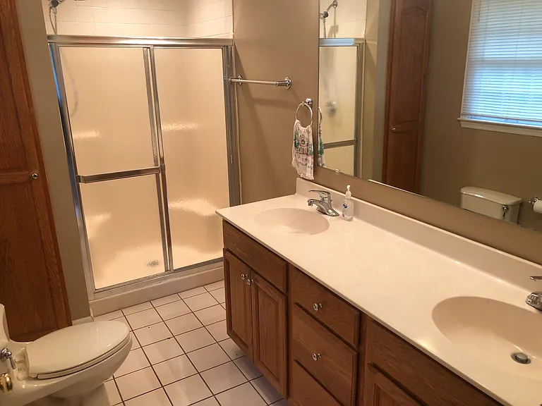 251 Rembrandt Dr — Photo 13