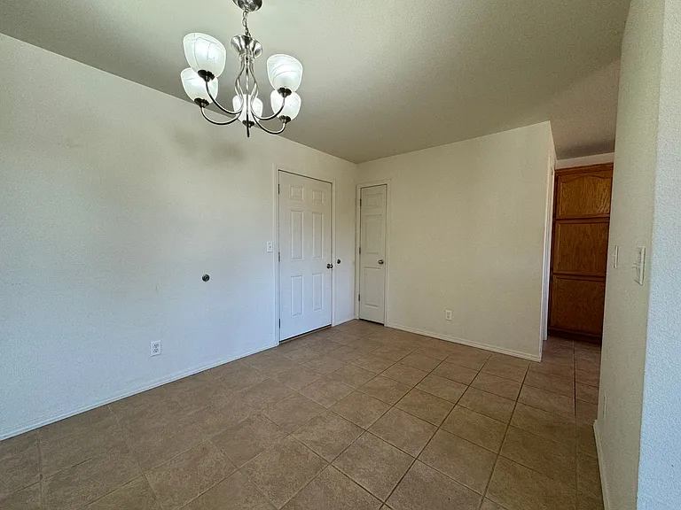 150 Hickory Ridge Dr — Photo 12