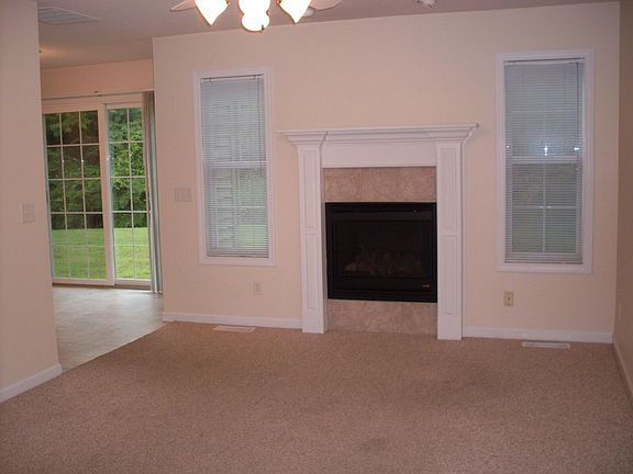 2nd image of 310 Windwood Ct #315