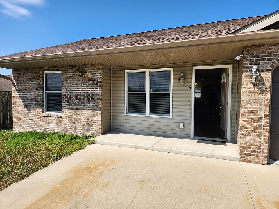 1st image of 218 Wildrose Ln #A