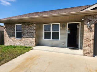 218 Wildrose Ln #A, Marion, IL 62959