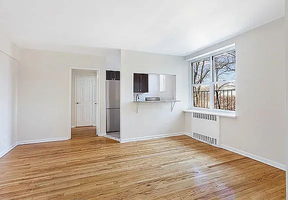 2nd image of 5552 Netherland Ave APT 1D