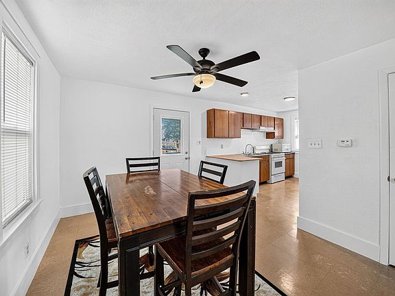 5th image of 1022 Diamond Ave