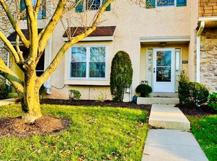 102 Westridge Pl S #102, Phoenixville, PA 19460