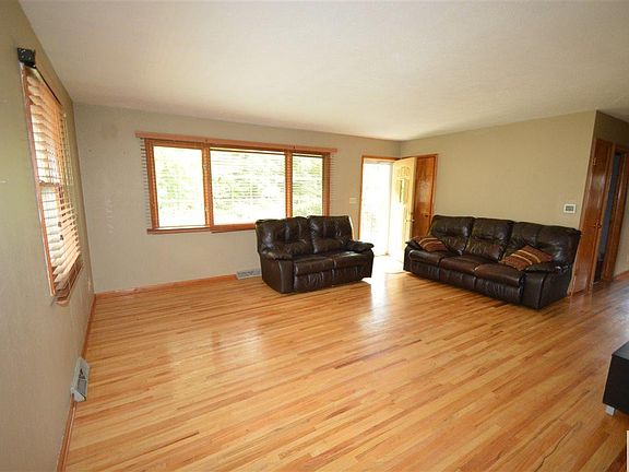 3rd image of 3008 Grandview Blvd