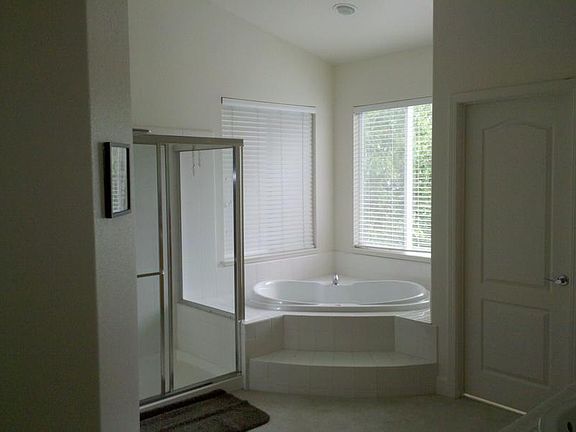 4th image of 3252 Reserve Ct