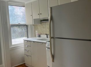 130 Meadow St #3B, Winsted, CT 06098