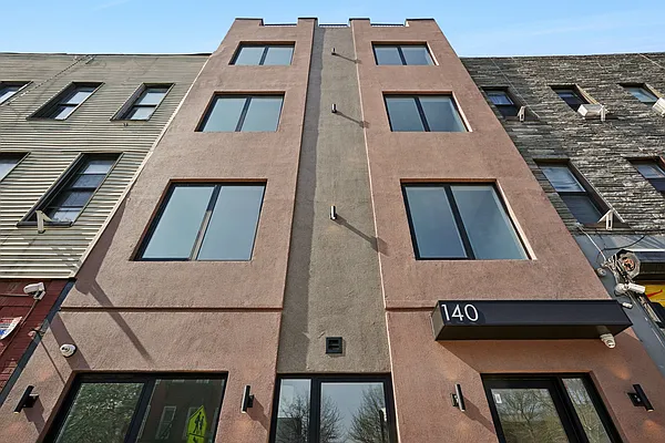 140 Central Avenue