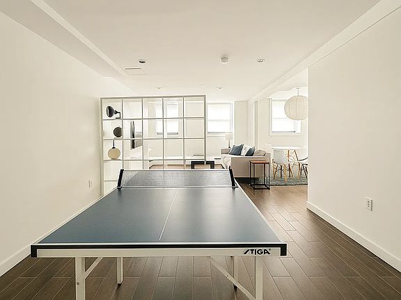 5th image of 29 Spencer Pl Unit A