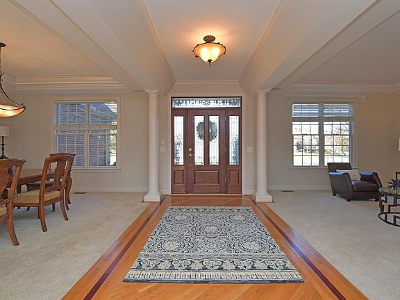 2nd image of 6579 Claiborne Ct