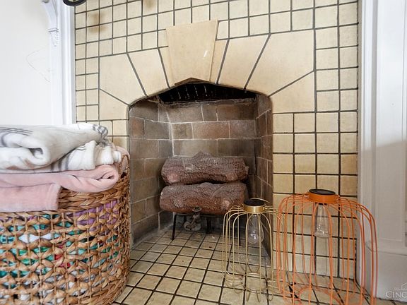 5th image of 61 William H Taft Rd