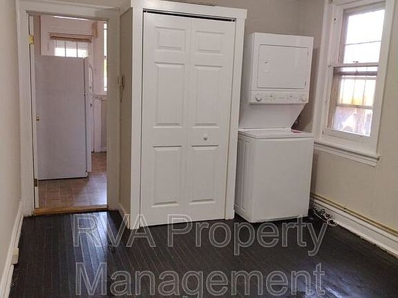 5th image of 2208 W Grace St APT B