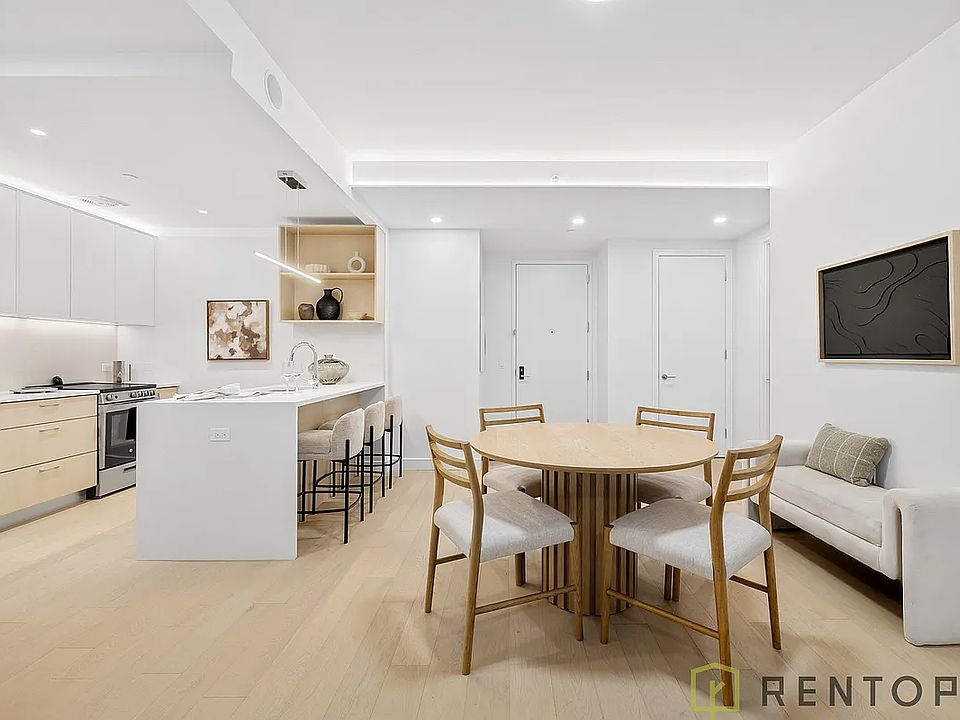 1st image of 555 W 45th St #703B