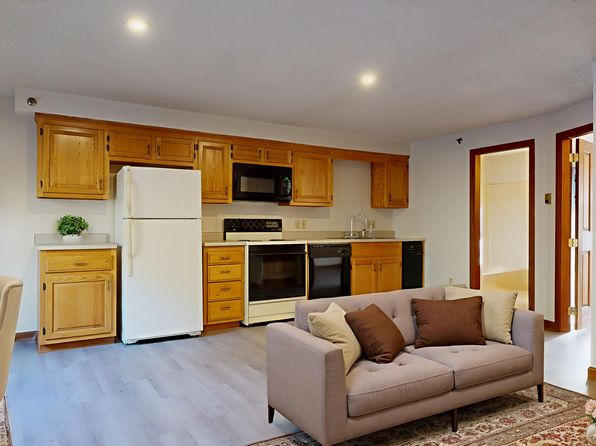 1 Ledgeview Ln APT 6