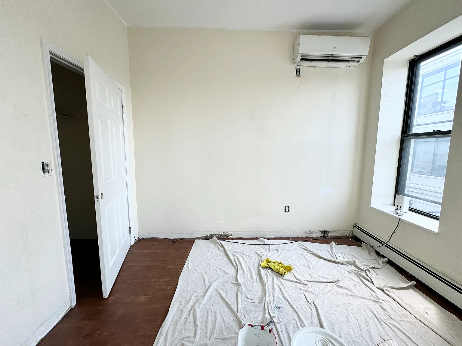3 bed, 9999 sqft, $2,700 — Photo 3