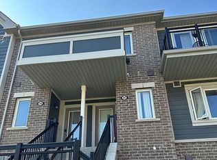 250 Sunny Meadow Blvd #267, Brampton, ON L6R3Y6