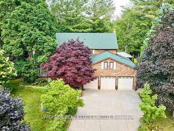 2nd image of 1201 Abbey Rd