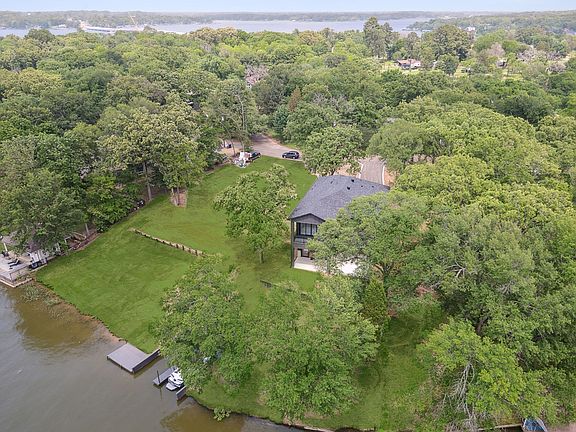 2nd image of 113 Nob Hill Cir