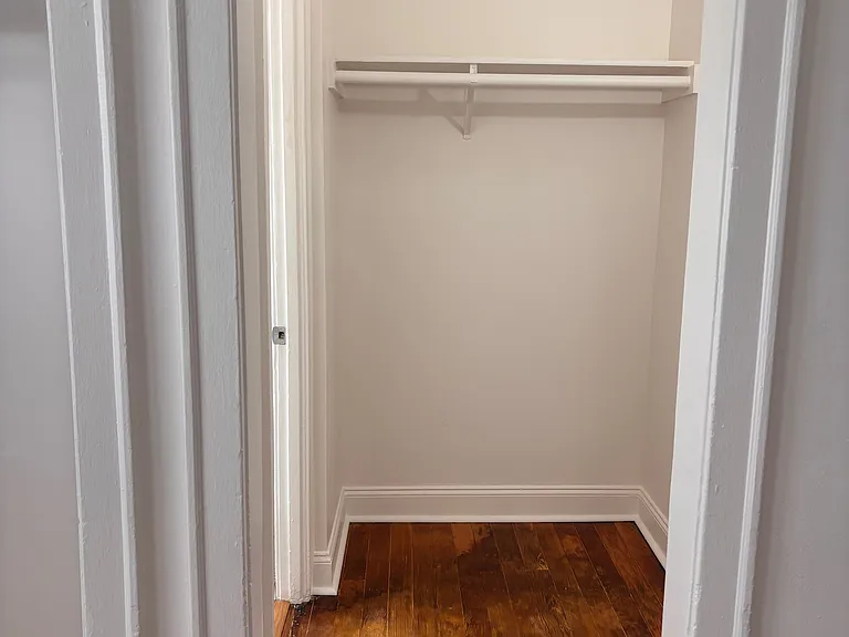 10 S Mason Ave — Photo 26