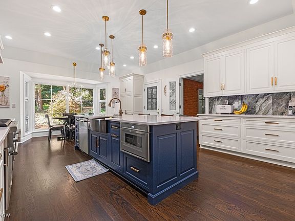 4th image of 2543 Dunkeith Dr NW