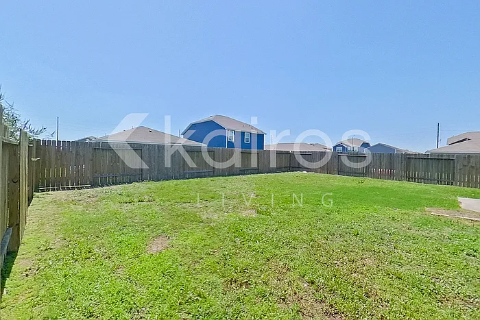 8411 Hannah Rd — Photo 28