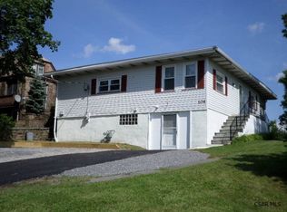 104 Theatre Dr, Johnstown, PA 15904