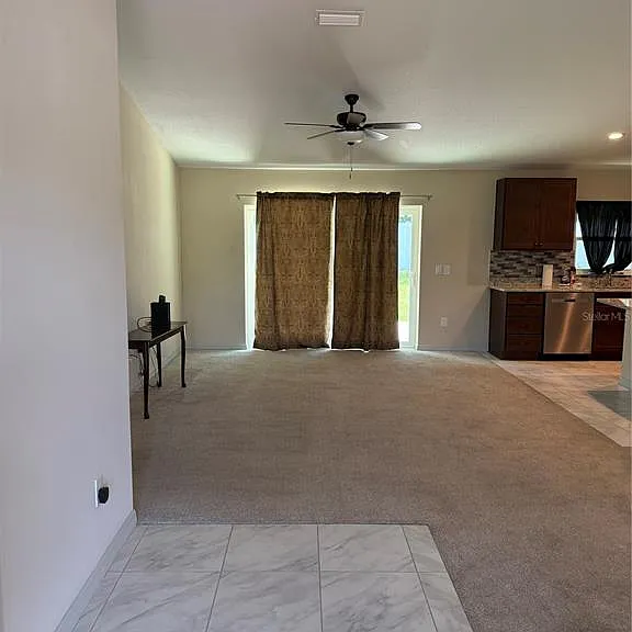 3770 SE 137th Ln — Photo 2