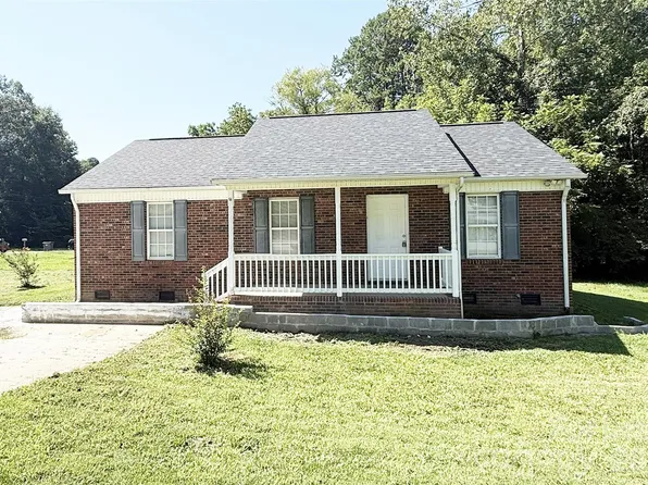 527 E Carpenter St, Dallas, NC 28034