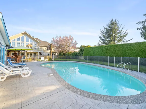 4935 Fenton Dr, Delta, BC V4K 2H5