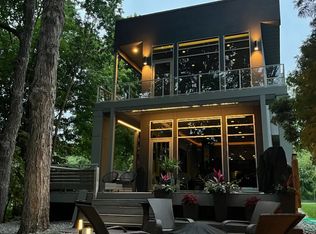 4825 Hanover Rd, Mound, MN 55364