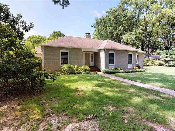 2nd image of 5137 Charlotte Cres N