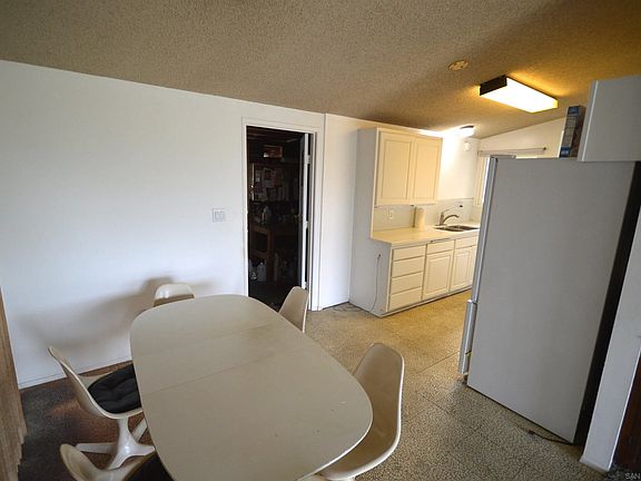 2nd image of 2587 Moonstone Dr