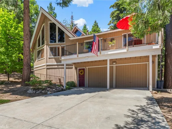 28643 Shenandoah Dr, Lake Arrowhead, CA 92352