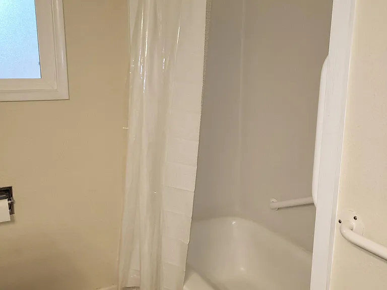 1585 Bogart Ln — Photo 23