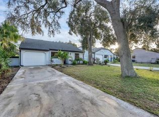 19595 Kapok Ct, Pt Charlotte, FL 33952