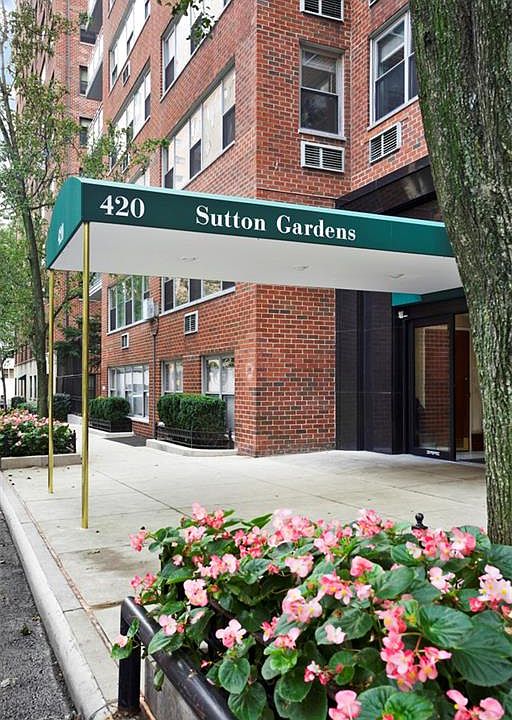 2nd image of 425 E 54th St #1F