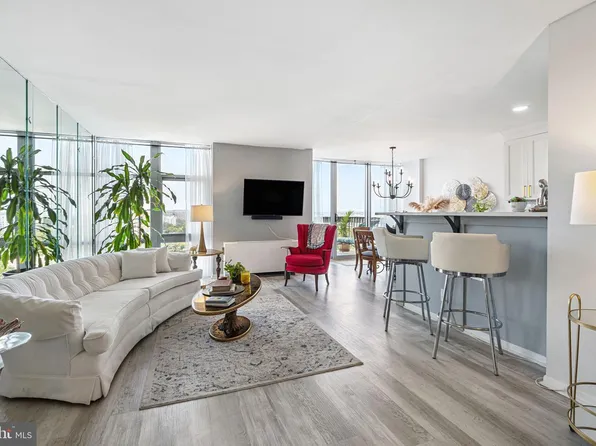 3600 Conshohocken Ave APT 1712, Philadelphia, PA 19131