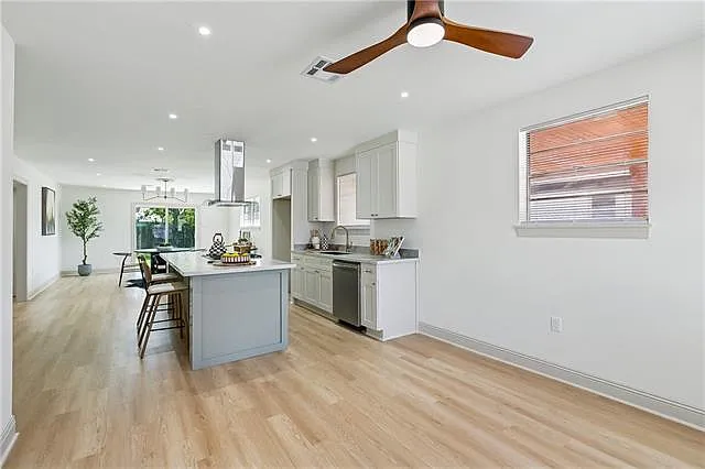 4900 Argonne St — Photo 7