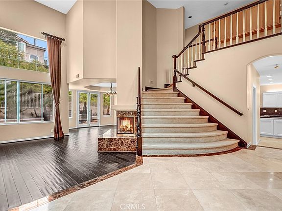 2nd image of 27131 S Ridge Dr
