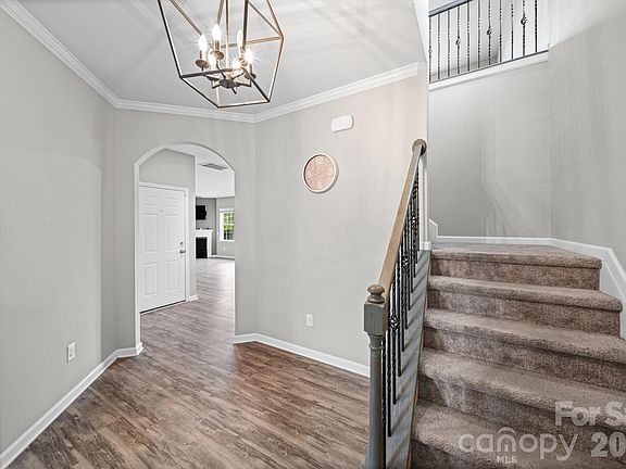 3rd image of 14718 Baytown Ct