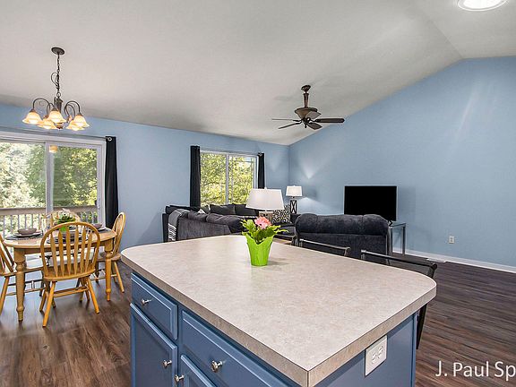 5th image of 7398 Cactus Cove Dr SW