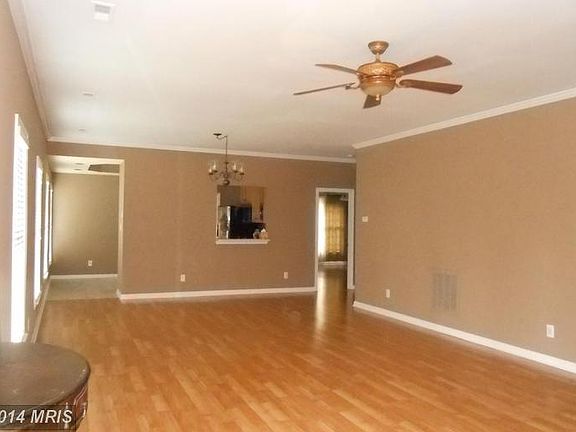 3rd image of 11200 Kenyon Ln