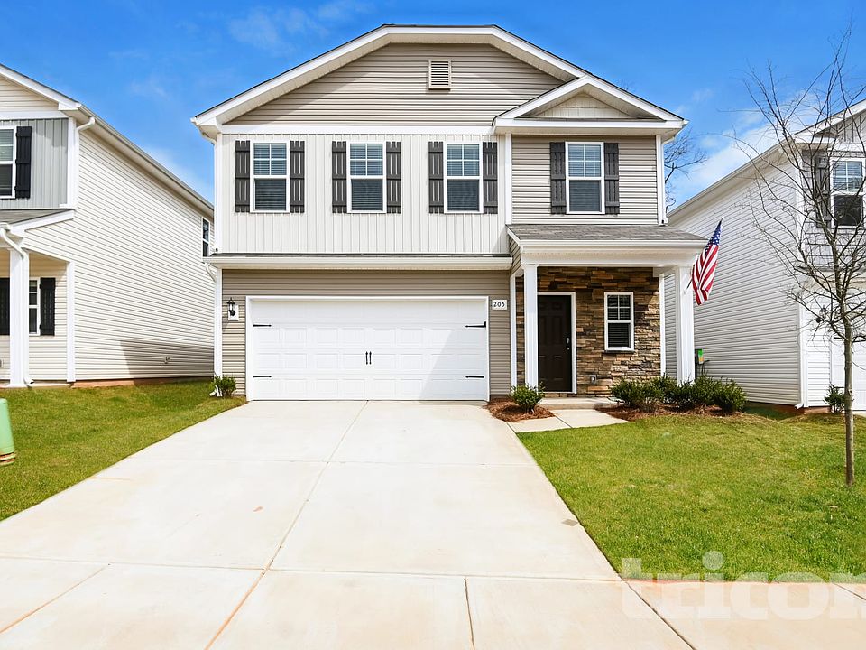 1st image of 205 Spring Knoll Dr