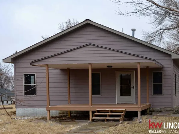 121 Cameron St, Ceresco, NE 68017