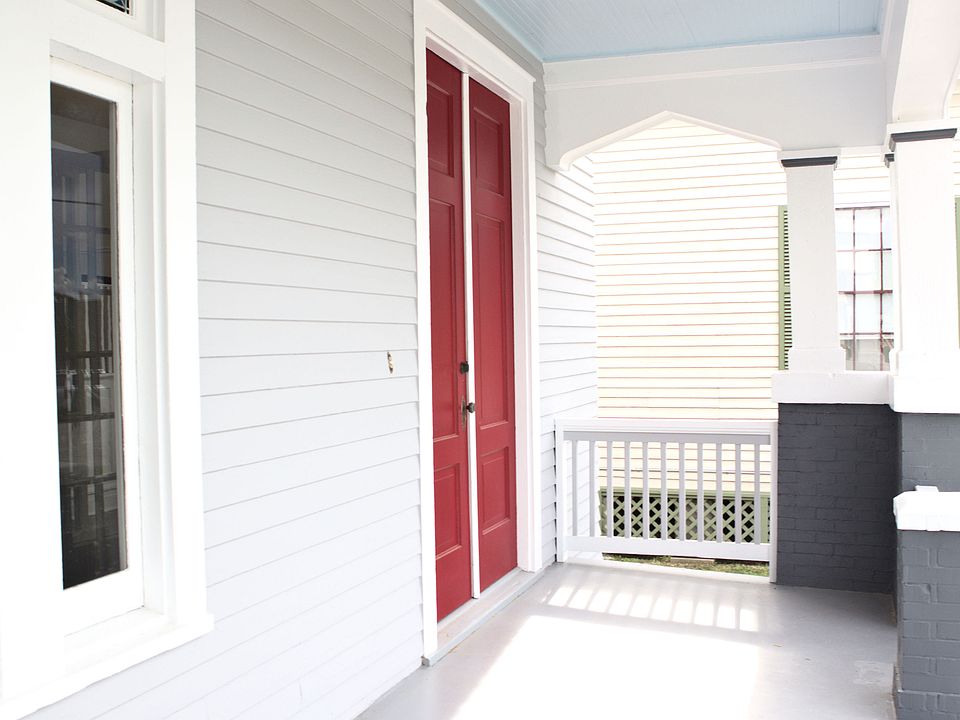 1st image of 1909 Avenue L